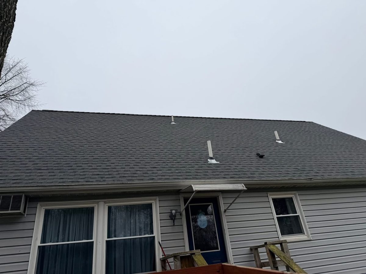 Finished roof on a South Jersey home